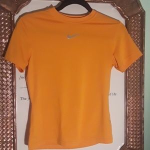 Nike Dri-fit XS (0-2) Orange Tee 💛